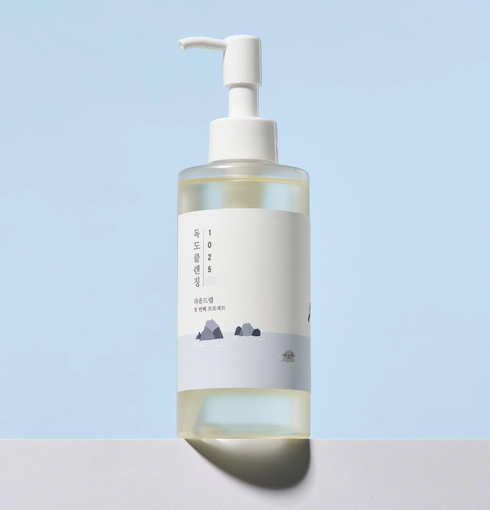 Roundlab 1025 Dokdo Cleansing Oil Niasha