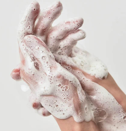 ANUA Heartleaf Quercetinol Pore Deep Cleansing Foam | NIASHA.ch