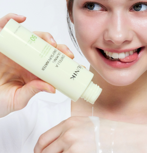 IUNIK Centella Calming Daily Sun Water SPF 50+ PA++++ | NIASHA.ch