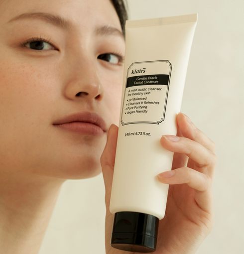 KLAIRS Gentle Black Facial Cleanser ( 140 ml) | NIASHA.ch