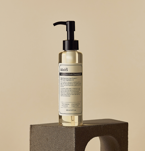 KLAIRS Gentle Black Fresh Cleansing Oil ( 150ml) | NIASHA.ch