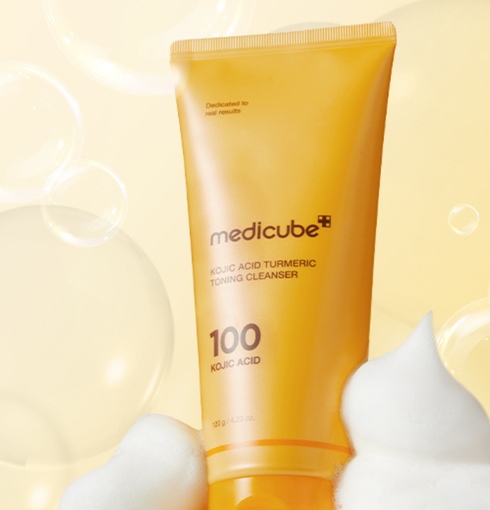 MEDICUBE Kojic Acid Turmeric Toning Cleanser 120g | NIASHA.ch
