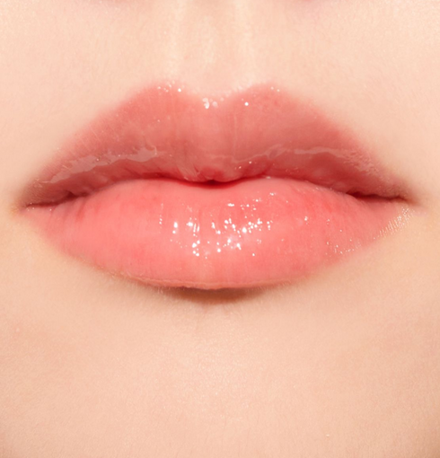 VT COSMETICS Reedle Shot Lip Plumper Expert | NIASHA Switzerland