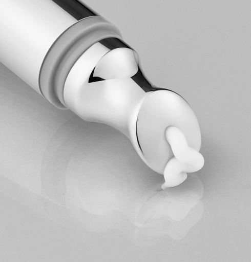 VT COSMETICS Reedle Shot Lifting Eye Cream 15ml | NIASHA.ch