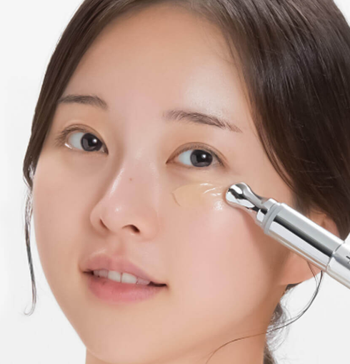 VT COSMETICS Reedle Shot Vita-Light Eye Cream 15ml | NIASHA.ch