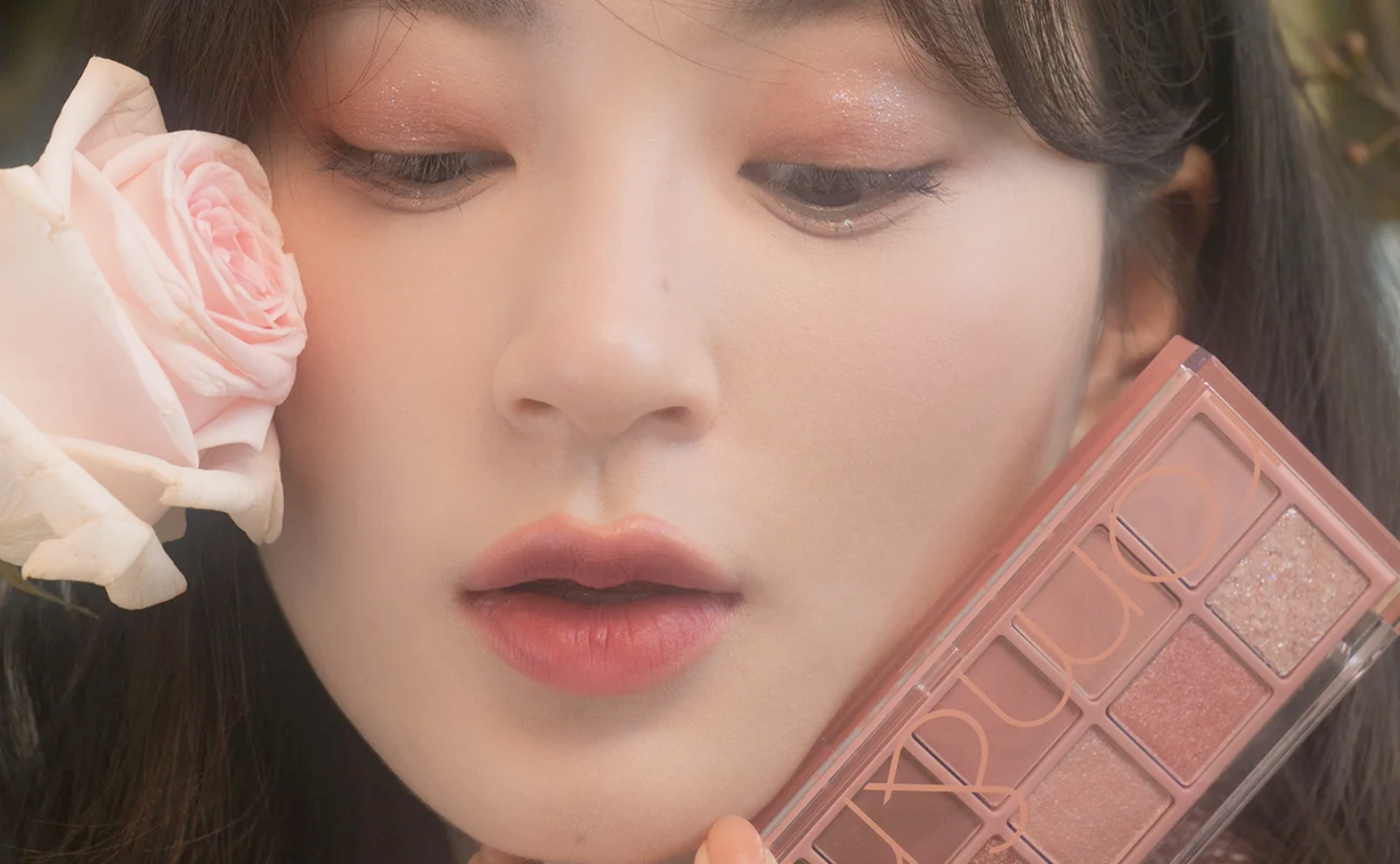 Maquillage des Yeux Coreen | NIASHA Le meilleur de la K-Beauty en Suisse
